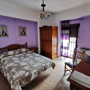 Habitación con Cama King